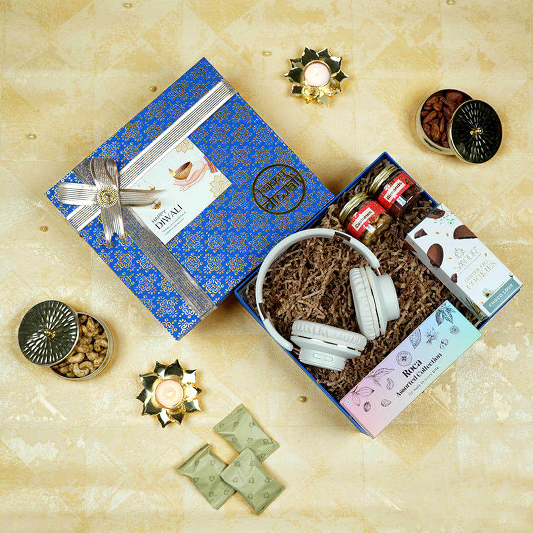 Festive Tech Gifts Hampers - Bluetooth Headphones & Chocolates